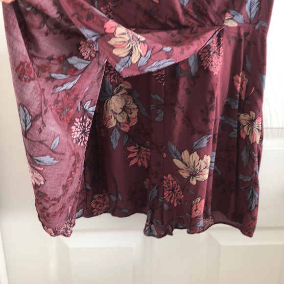 UO Kimchi Blue Anita Ruffled-Front Skort Romper - Picture 6 of 7